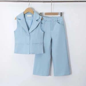 Tailleur sans manche bleu